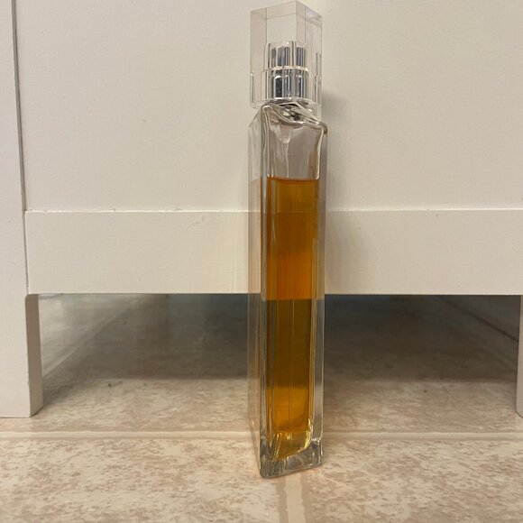 Hot Couture by Givenchy - 3.3 ounces - not completely full - Picture 2 of 6
